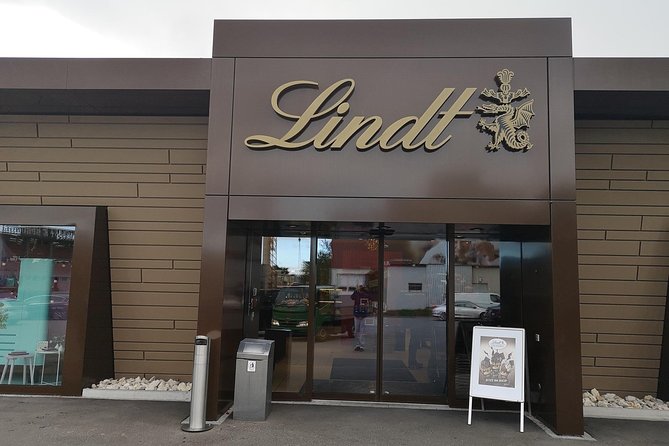 Zürich, Lindt Chocolate, Rheinfalls and Stein am Rhein - What the private minivan changes