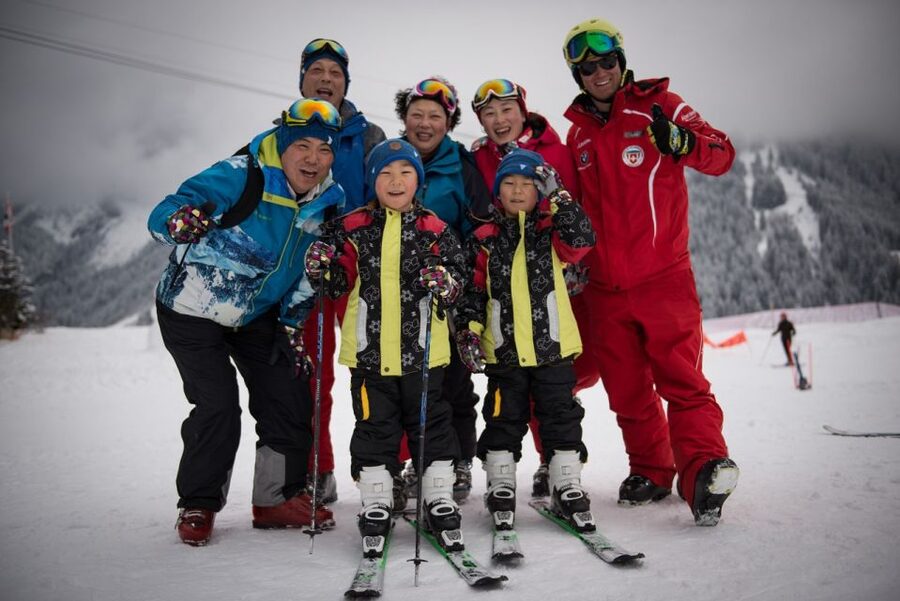 Zurich/Lucerne: Swiss Ski Experience in the Jungfrau Region - The Eiger view is part of the lesson