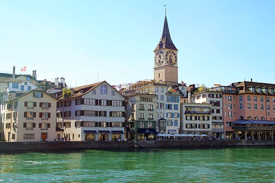 Zurich - Old Town Private Walking Tour - What two hours can realistically cover