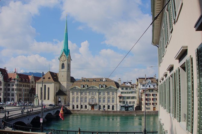 Zurich Private Customizable Guided Walking Tour - Fraumünster and the color of Marc Chagall