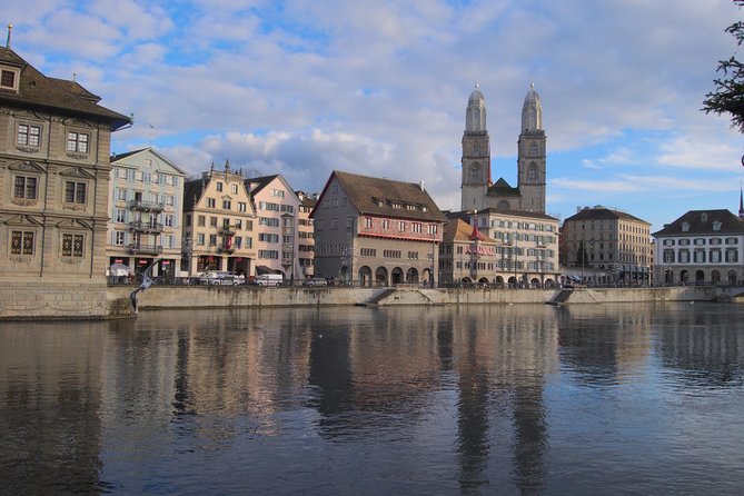 Zurich Private Customizable Guided Walking Tour - St Peter’s and the old city’s smaller details