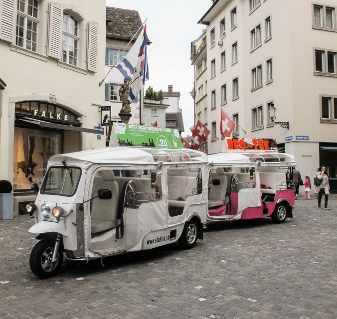 Zurich: Private eTukTuk City Tour - What the guide adds to the ride