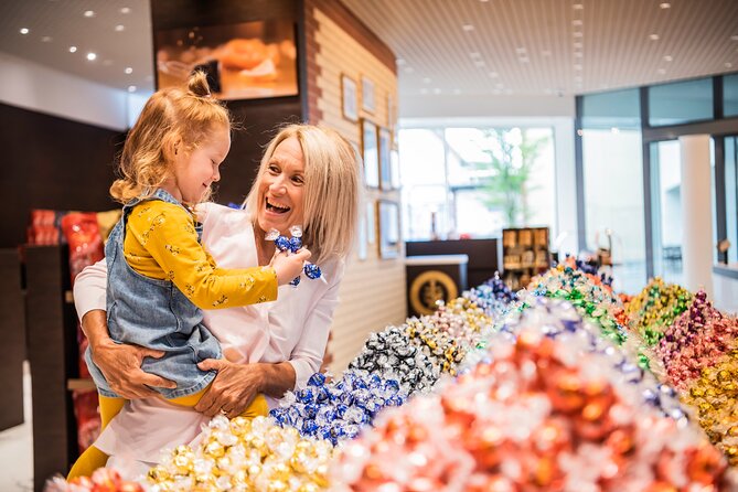 Zurich Sights: Cruise, Lindt Chocolate and optional FIFA Ticket - Returning to Zurich with the 24-hour ticket