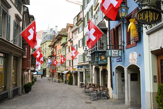 Zurich Sightseeing Private Walking Tour - What $440.04 Means for Two People