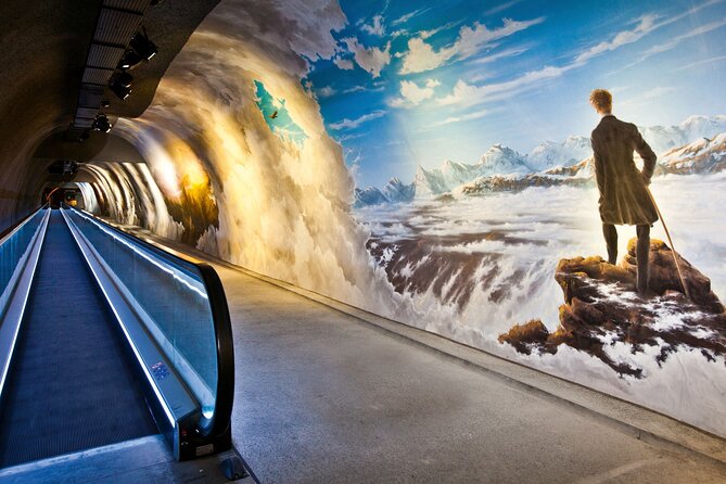 Zurich: Small group tour to Jungfrau, Grindelwald & Interlaken - Walking through the Ice Palace