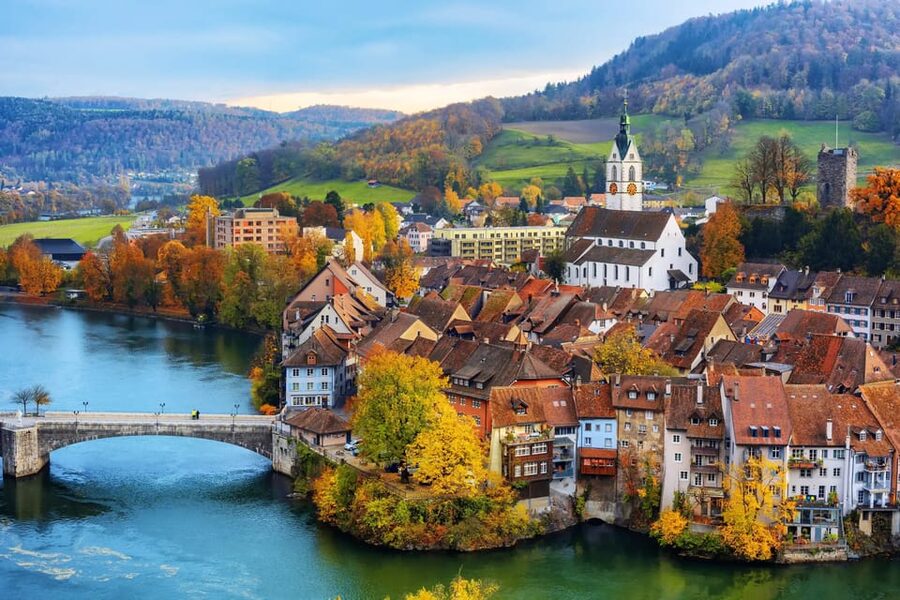 Zurich: Stein am Rhein, Rhine Falls & Lake Boat Cruise - Starting at Zurich HB and reaching the falls