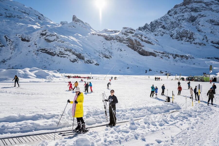 Zurich: Titlis Beginner Ski day snow experience & Lucerne - Engelberg is the gateway to Titlis
