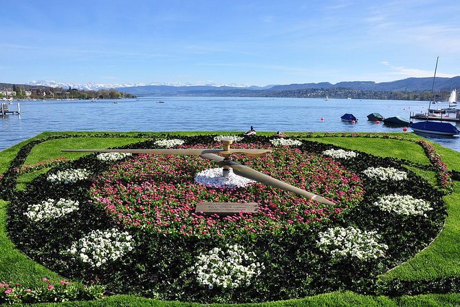 Zurich Walking Tour With Cruise and Aerial Cable Car - Felsenegg or Uetliberg: the active finish